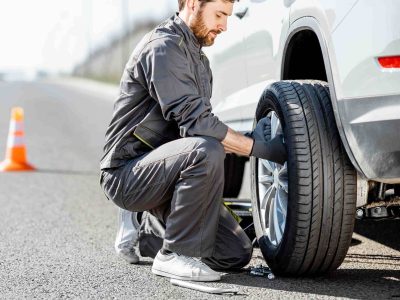 mobile tyre fittingkkk